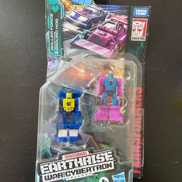 Hasbro Transformers Lot Of 4 Packs - Bumblebee Cyberverse & Earthrise Cybertron - Picture 2 of 13